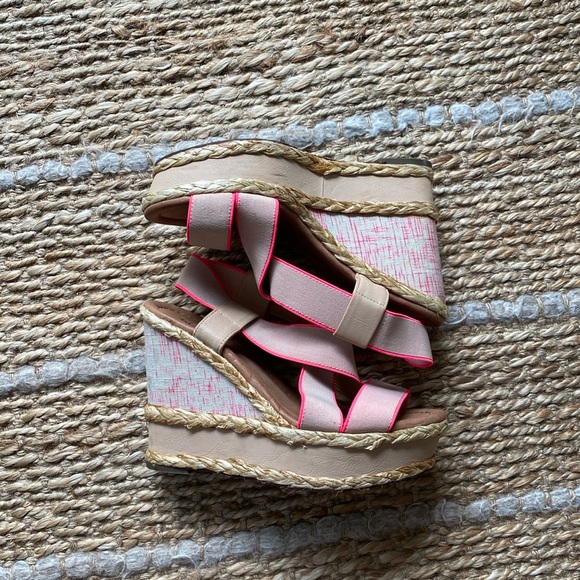 Nicole wedge sandals - Picture 1 of 10